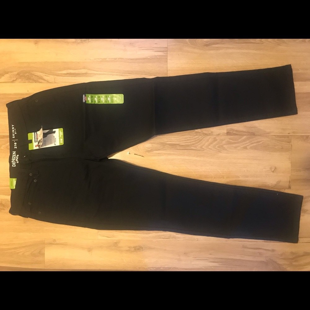 Black Denim Levi’s jeans